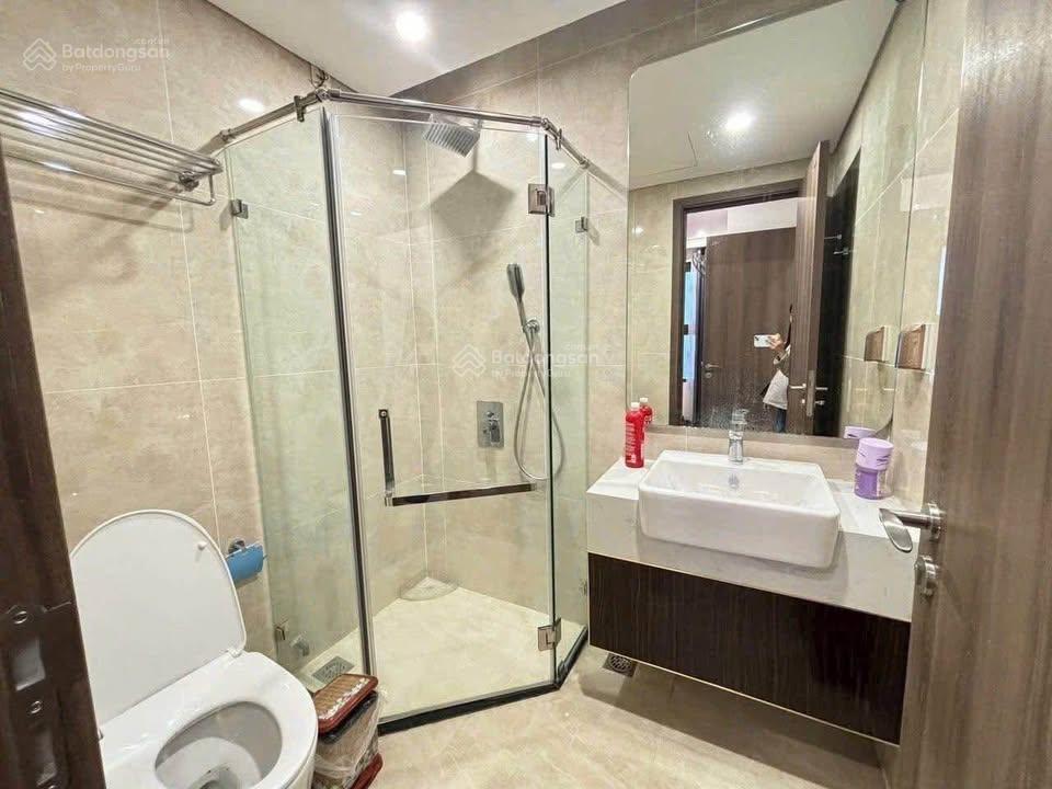 1.5 ngủ  full đồ  chung cư thương mại