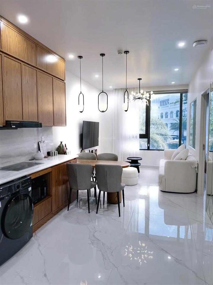 Căn hộ vinhomes marina  2 ngủ  full đồ thiết kế