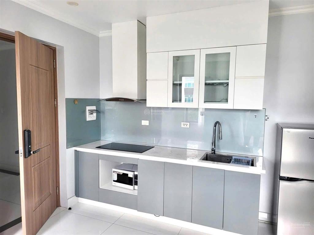 Studio  full đồ  lê hồng phong