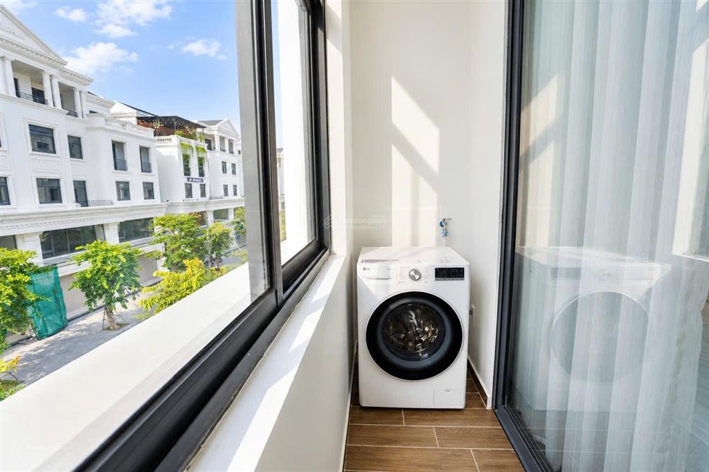 Studio  vinhome marina  chỉ 7 triệu / tháng
