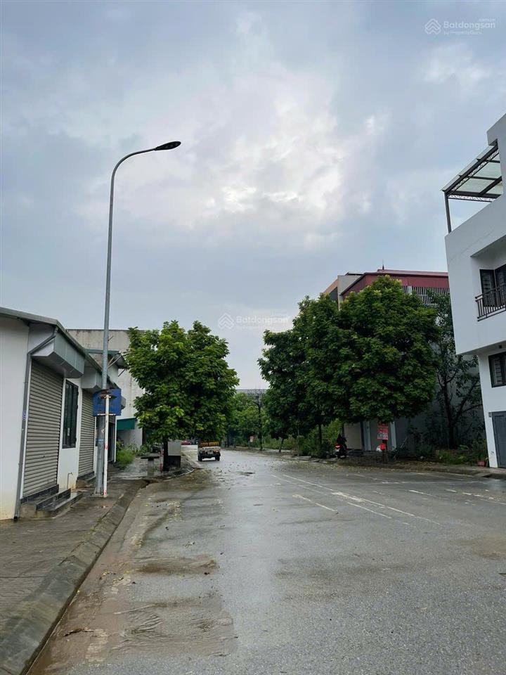 Chính chủ cho thuê nhà khu phố chợ lương sơn, hoà bình, 0912 698 ***