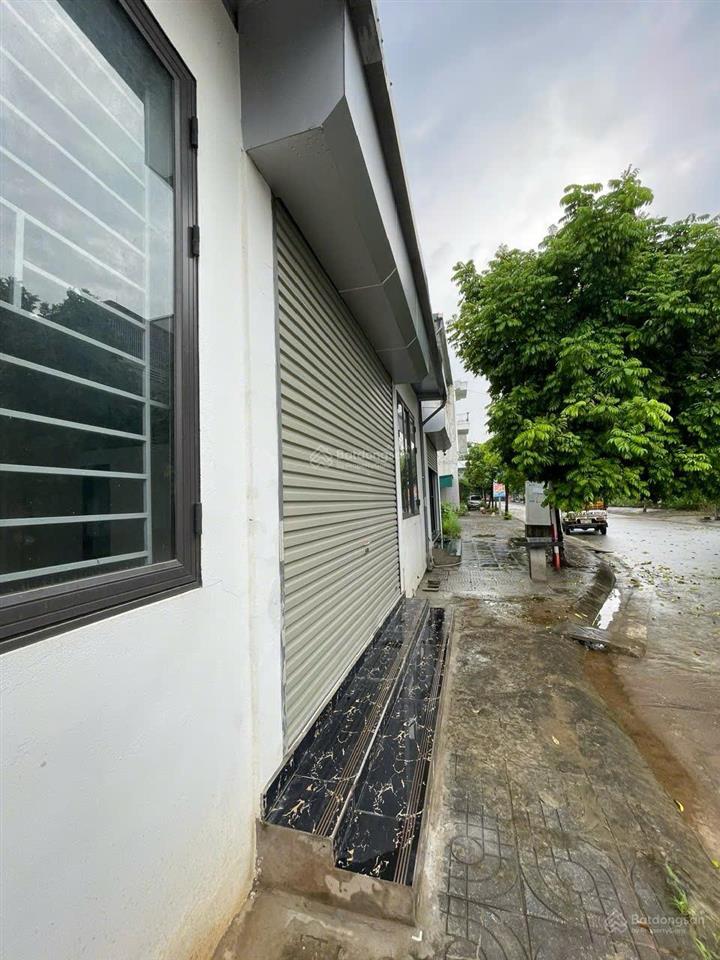 Chính chủ cho thuê nhà khu phố chợ lương sơn, hoà bình, 0912 698 ***