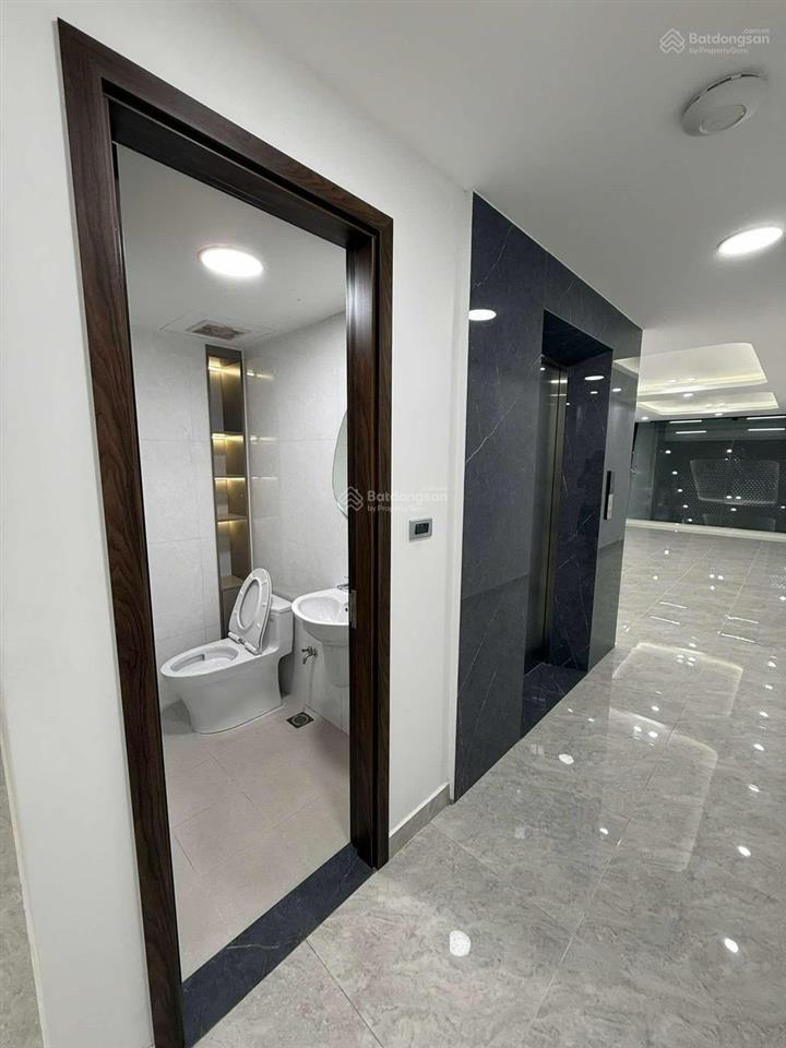 Chính chủ cho thuê nhà phố huế 3 tầng x 80m2 thông sàn, mặt tiền 4m, giá thuê 70 triệu đồng/tháng