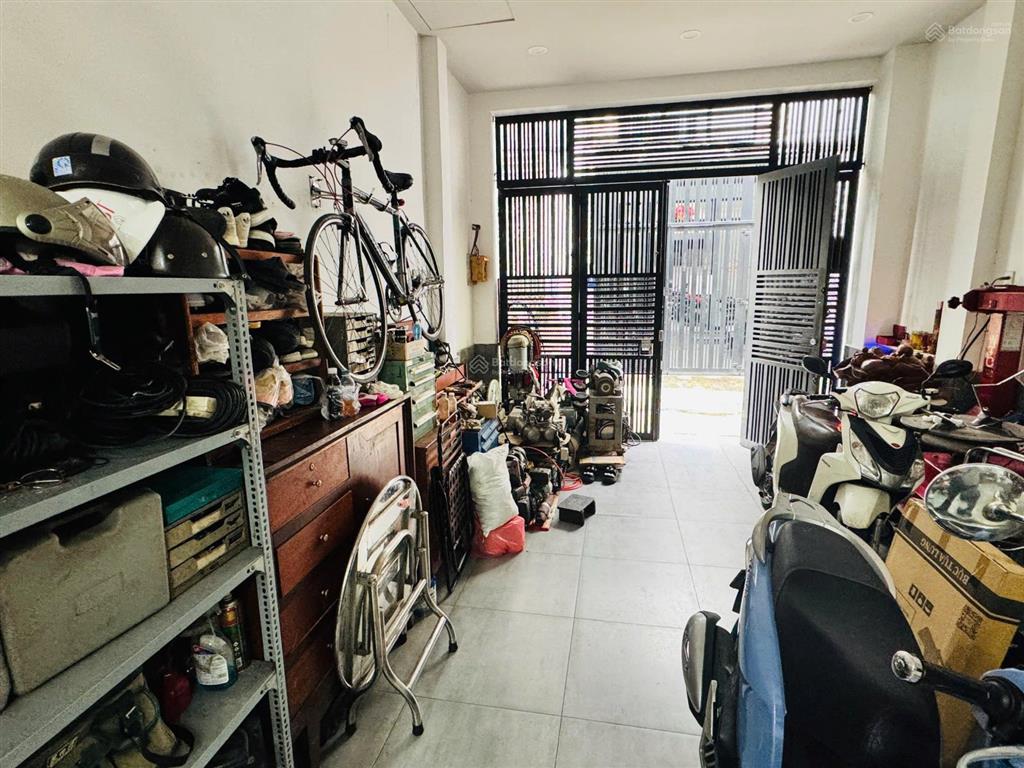 Nhà đẹp 57m2 nguyễn hới sát bên bến xe miền tây  xe hơi ngủ nhà  nở hậu tài lộc  chỉ 5,1 tỷ tl