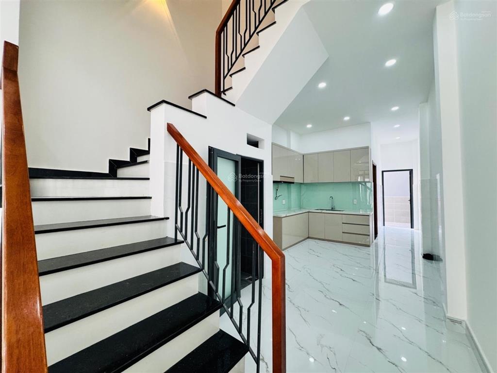 Nhà đẹp 5 tầng dt 58m2 nở hậu tài lộc  hẻm xe tải thông  dương bá trạc  6pn  6 wc nhỉnh 9tỷ