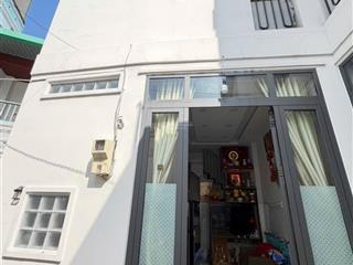 Ngộp bank ban gap nha 2tang 3x8m fuong hung phú q8 gia 2,58ty