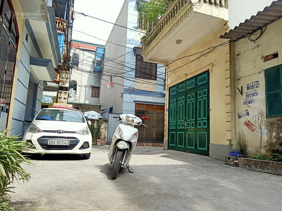 Giá 7.7 tỷ, 65m2, bán nhà nguyễn văn cừ, long biên. rất gần phố, cách ô tô 10m. khu trung tâm