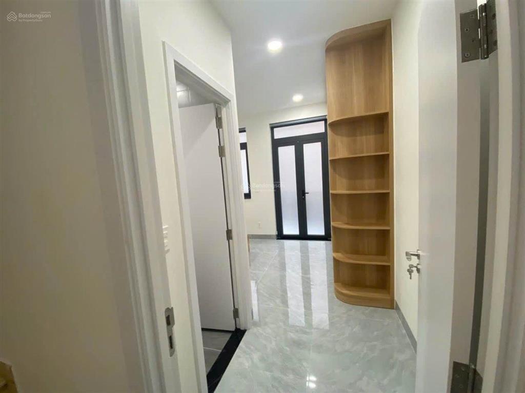 Bán nhà 4 tầng 5 phòng ngủ trường thọ, đường xe hơi, ngang lớn đẹp