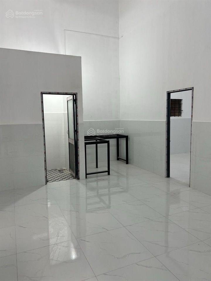 Bán nhà ngay chợ thủ đức, sẵn dòng tiền, diện tích khủng