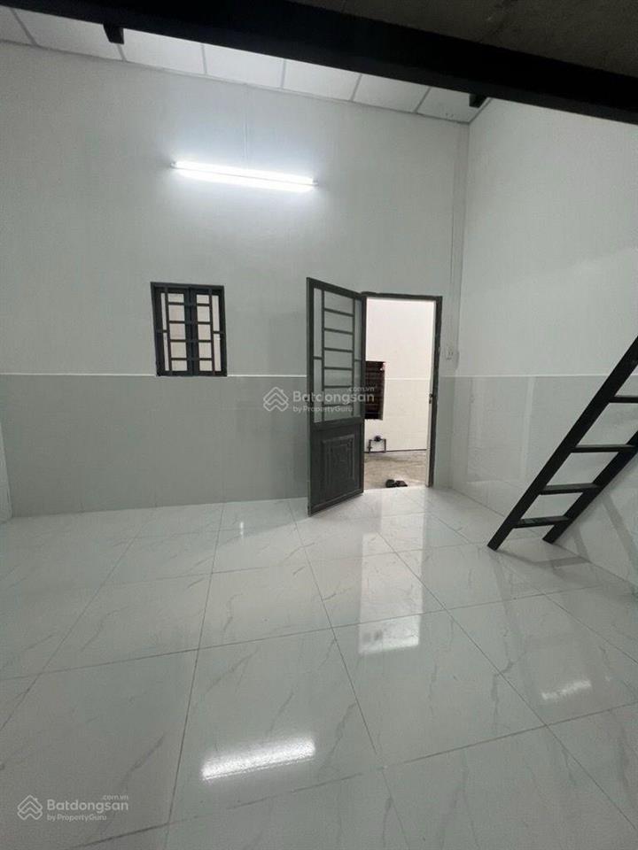 Bán nhà ngay chợ thủ đức, sẵn dòng tiền, diện tích khủng