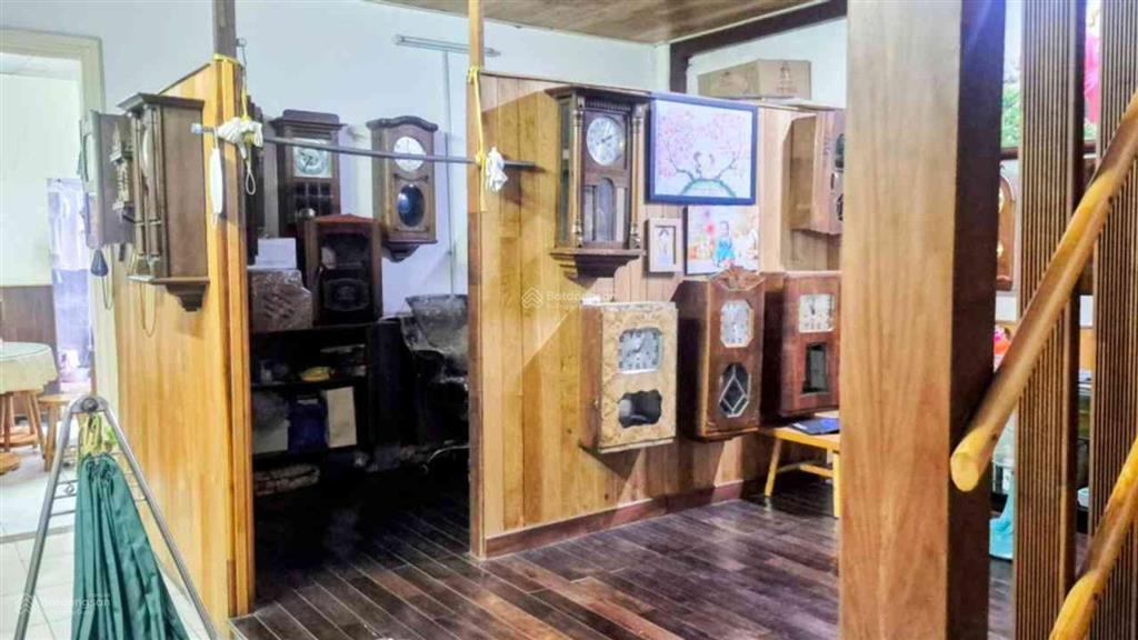 Bán nhà 3 tầng hiệp bình, diện tích lớn, giá hạt dẻ, đường xe hơi