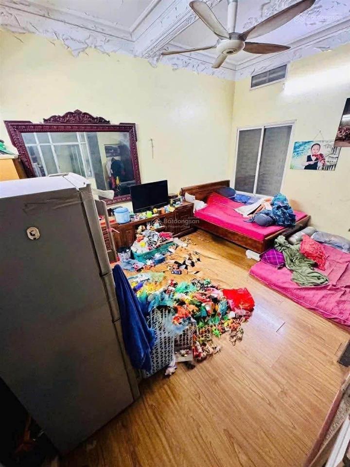 Bán gấp trong tháng, nhà 2 tầng phường trường thọ cũ, ngay vành đai 2