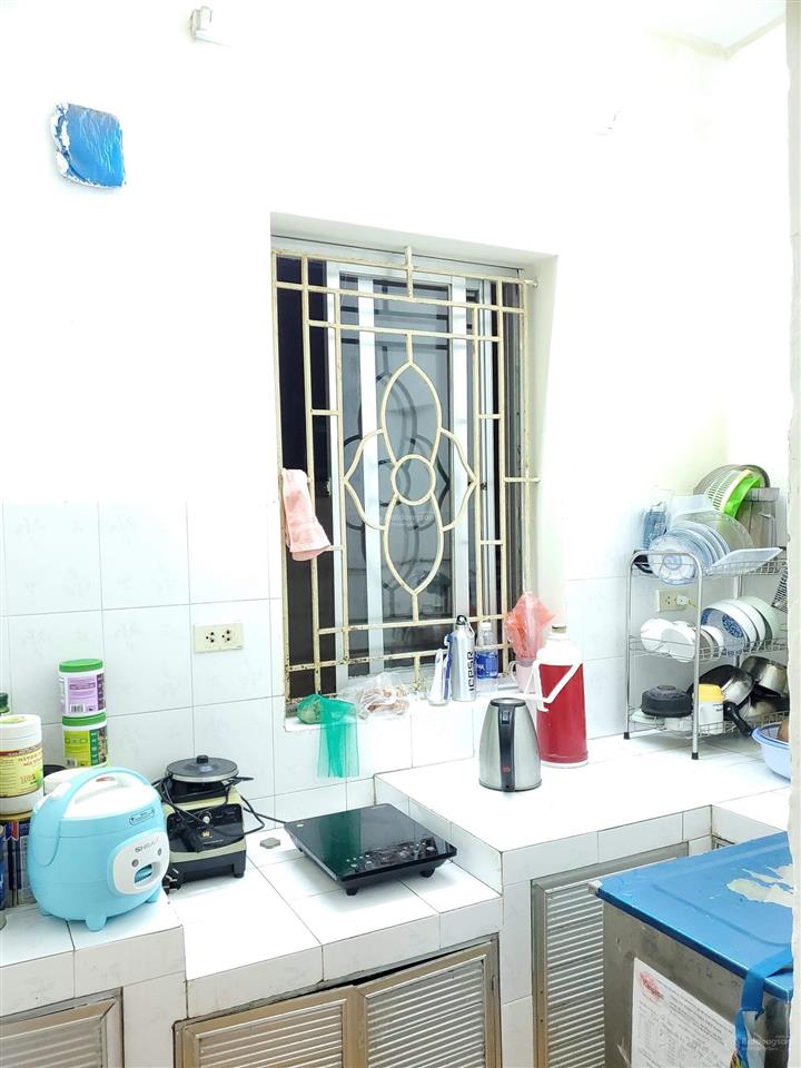Cho thuê 2pn + 1wc (53m2) tại nhà b1 hẻm 376/14 bưởi, ba đình