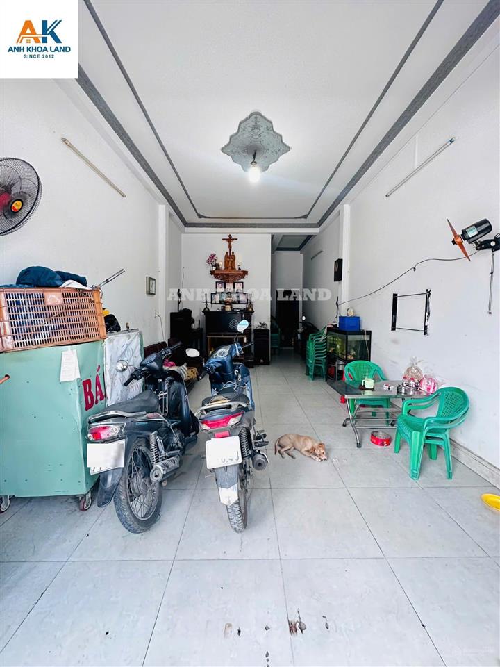 Hàng độc quyền 2 tháng  bán nhà mặt tiền, đường dương văn cam, p. linh tây