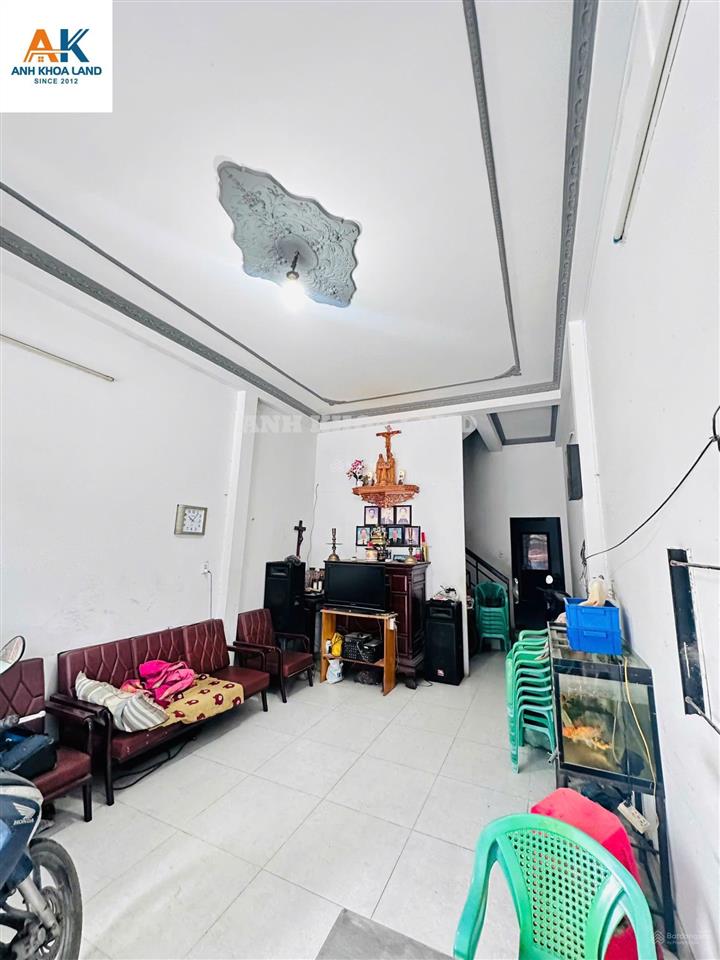 Hàng độc quyền 2 tháng  bán nhà mặt tiền, đường dương văn cam, p. linh tây