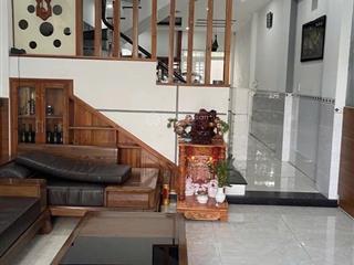 Nhà hẻm ô tô quốc lộ 13  hiệp bình  phạm văn đồng tp thủ đức dt4.5 x 23m.