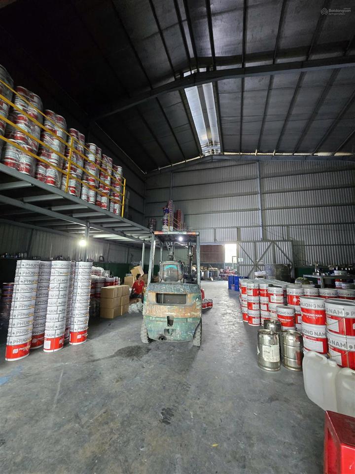 Bán kho, nhà xưởng tại vườn thơm, 32
tỷ, 1000m2 thương lượng mạnh, chính chủ.