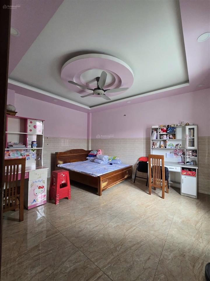 Bán kho, nhà xưởng tại vườn thơm, 32
tỷ, 1000m2 thương lượng mạnh, chính chủ.