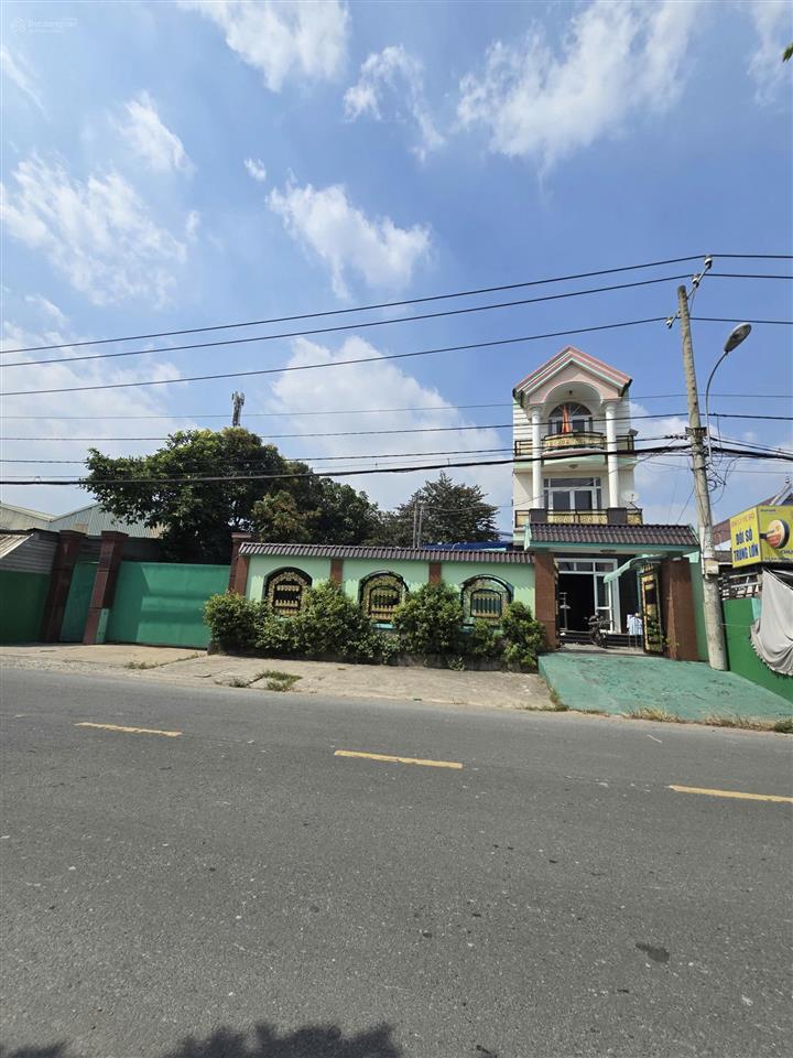 Bán kho, nhà xưởng tại vườn thơm, 32
tỷ, 1000m2 thương lượng mạnh, chính chủ.