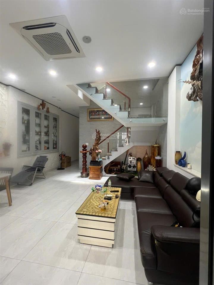 Bán gấp nhà riêng đường chung thị minh, quận 12 cũ. dt 73m, diện tích đất 92,1m, 4pn, 3wc, 7,5 tỷ.