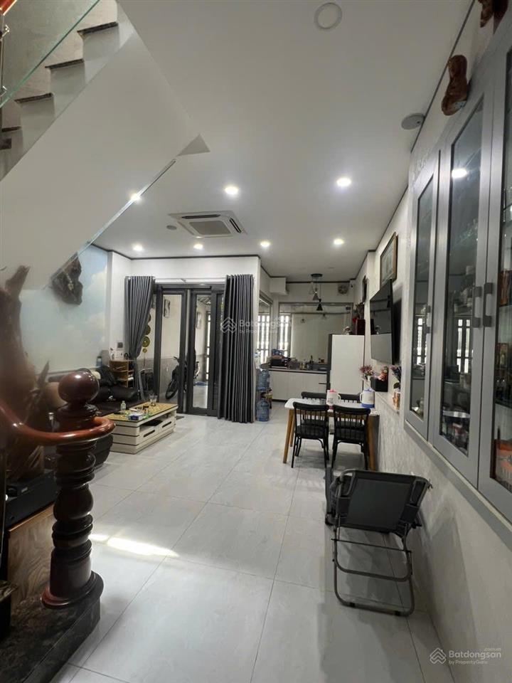 Bán gấp nhà riêng đường chung thị minh, quận 12 cũ. dt 73m, diện tích đất 92,1m, 4pn, 3wc, 7,5 tỷ.