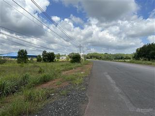 Đất nền mặt tiền đường nhựa 30m, trục chính kcn bắc đồng phú b. giá chỉ 5.4 tr/ m2.  0948 151 ***