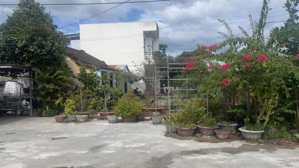 Bán đất 989.5m2. giá rẻ kịch sàn tại gần 652 trần thủ độ, p. điện bàn đông, đà nẵng