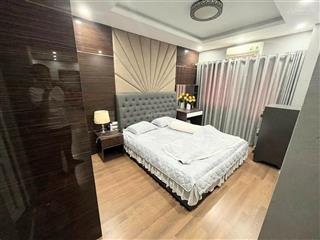 Chung cư cán bộ cảnh sát kđt nam cường hoàng quốc việt  cầu giấy dt 104m, tầng t10, giá 11 tỷ