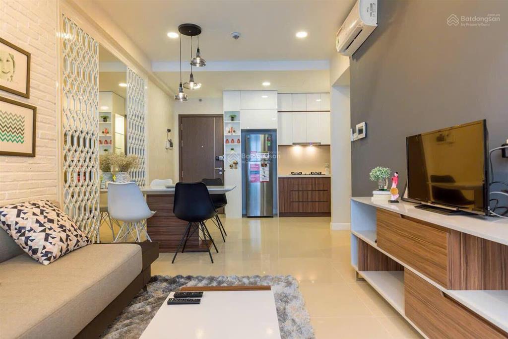 Thuê cc icon 56 1pn 50m2 ban công view sông bến vân đồn quận 4 sát cầu basol q1 q3  0775 924 ***