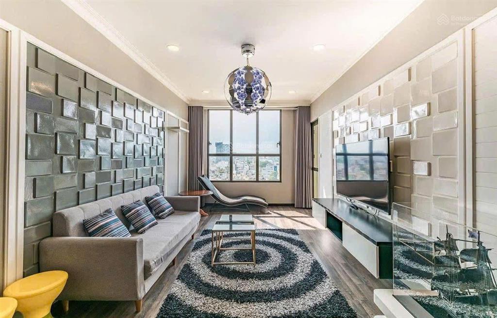 Thuê căn hộ icon 56 3pn2wc 90m2 view sông nội thât vintage ngay bến vân đồn q4 sát q1  0775 924 ***