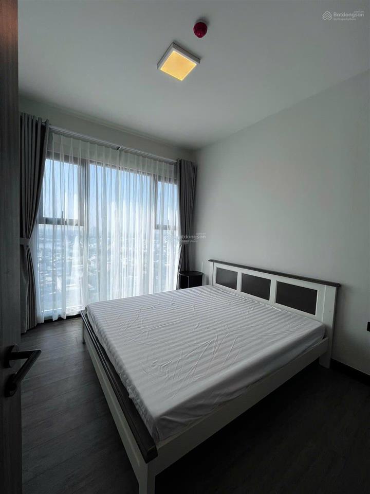 Thuê delasol 1pn 65m2 mới 100% siêu rộng view sông ngay bến vân đồn quận 4 sát q1 q3  0775 924 ***