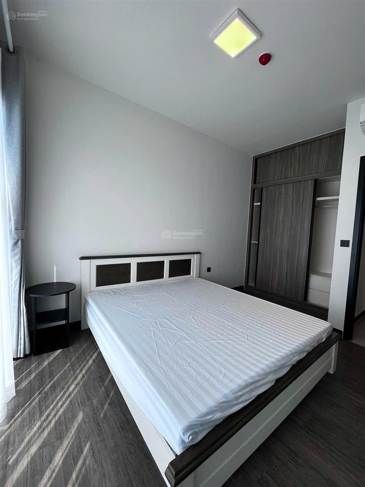 Thuê delasol 1pn 65m2 mới 100% siêu rộng view sông ngay bến vân đồn quận 4 sát q1 q3  0775 924 ***