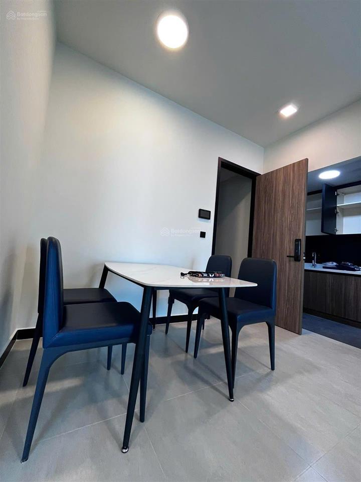 Thuê delasol 1pn 65m2 mới 100% siêu rộng view sông ngay bến vân đồn quận 4 sát q1 q3  0775 924 ***