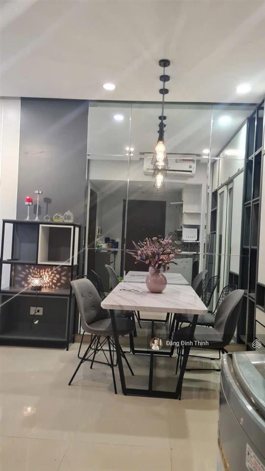 Thuê cc tresor 1pn 42m² 14,5tr ban công view sông mới 100% ngay bến vân đồn quận 4  0775 924 ***