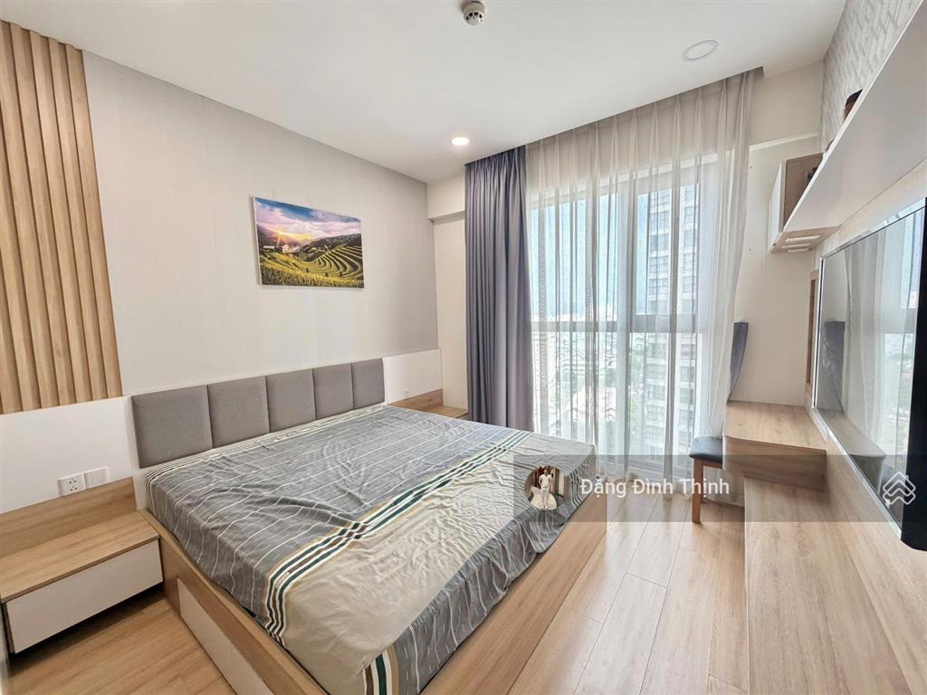 Thuê nhanh căn hộ millennium quận 4 2pn 2wc 75m2 full nội thất, gần quận 1, giá chỉ 22 triệu/tháng