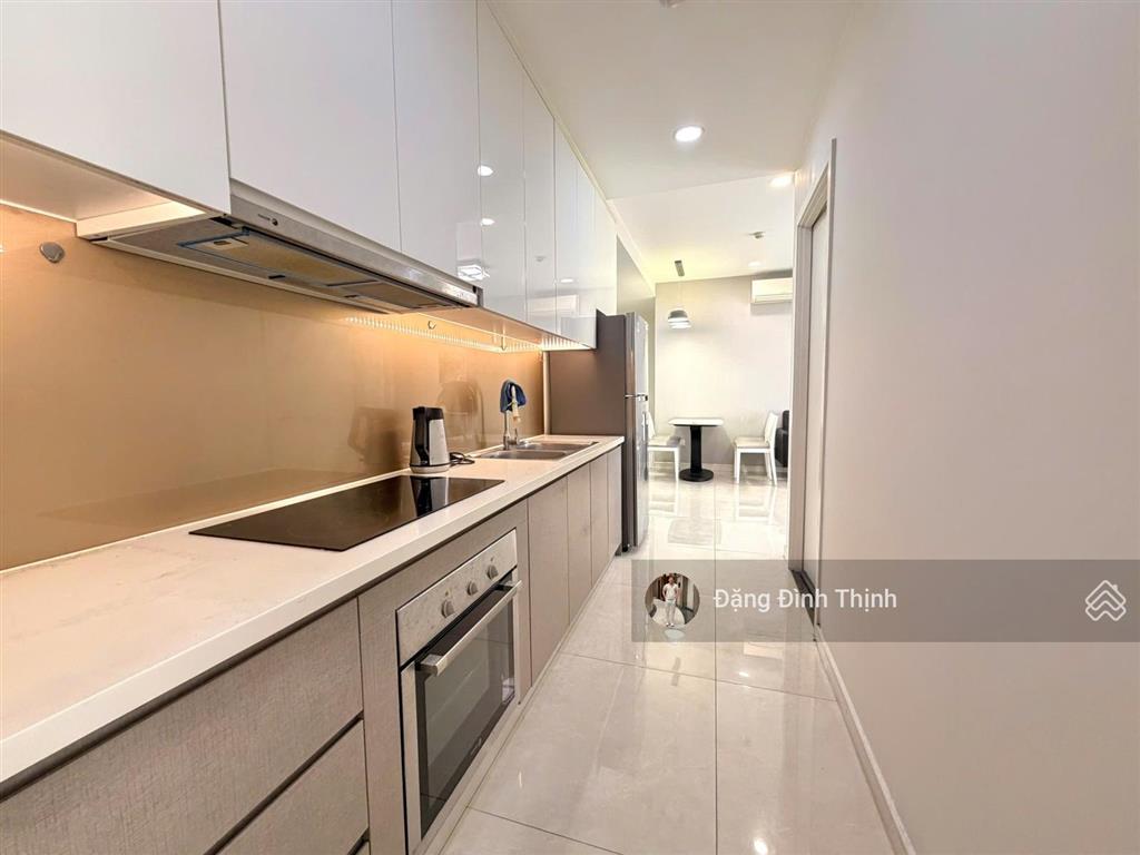 Thuê nhanh căn hộ millennium quận 4 2pn 2wc 75m2 full nội thất, gần quận 1, giá chỉ 22 triệu/tháng