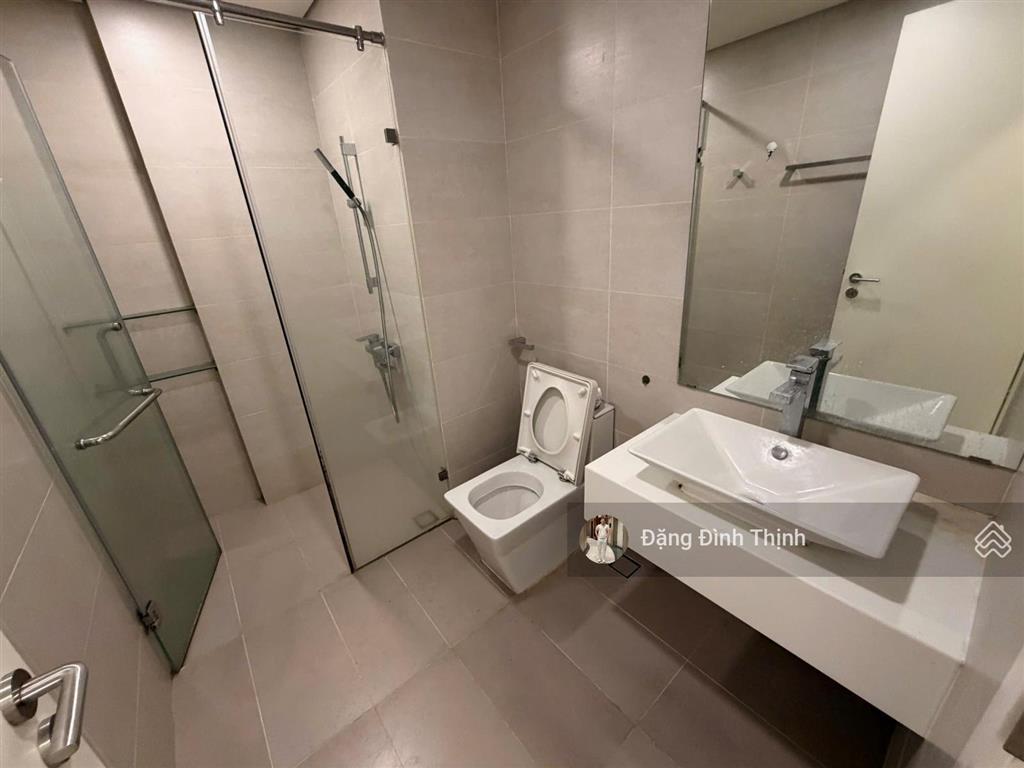 Thuê nhanh căn hộ millennium quận 4 2pn 2wc 75m2 full nội thất, gần quận 1, giá chỉ 22 triệu/tháng