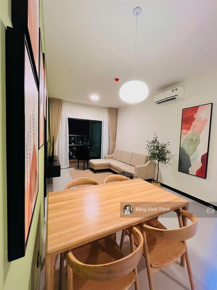 Thuê nhanh de la sol quận 4 2pn 84m² ban công rộng view sông sát quận 1 full nội thất chỉ 25tr