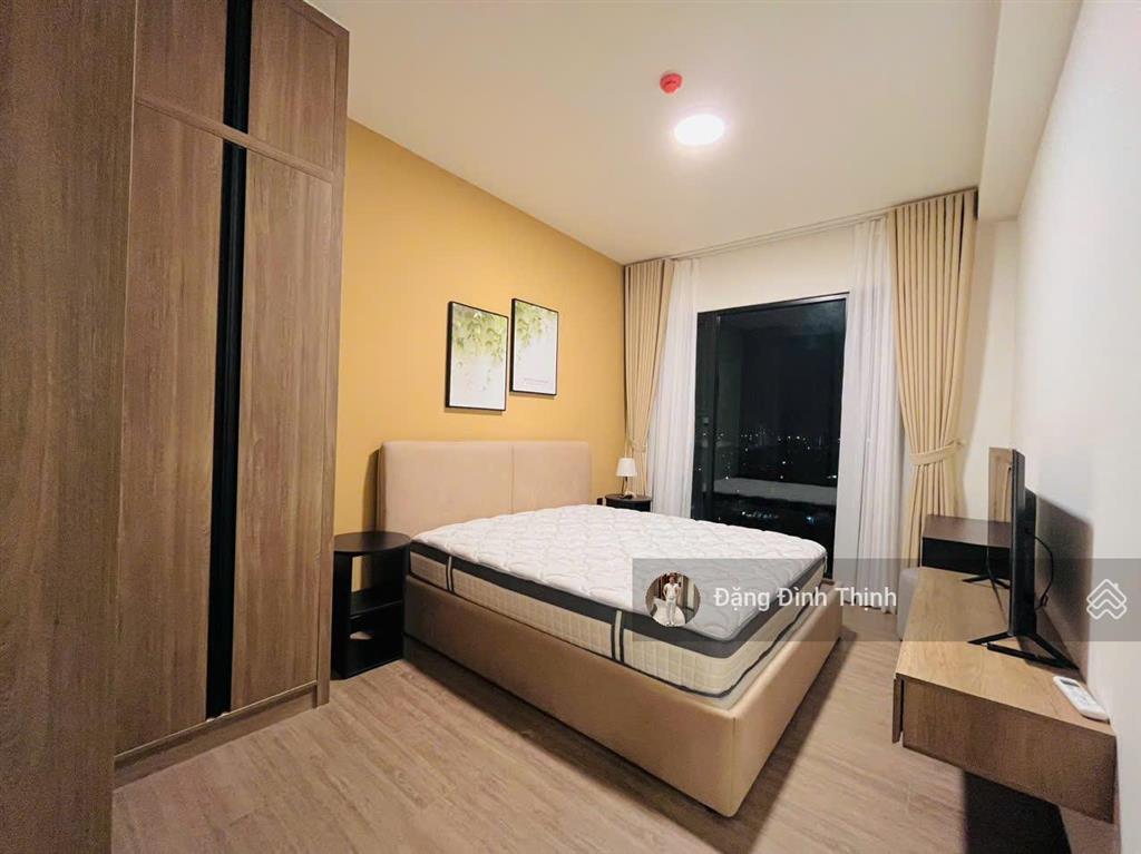 Thuê nhanh de la sol quận 4 2pn 84m² ban công rộng view sông sát quận 1 full nội thất chỉ 25tr
