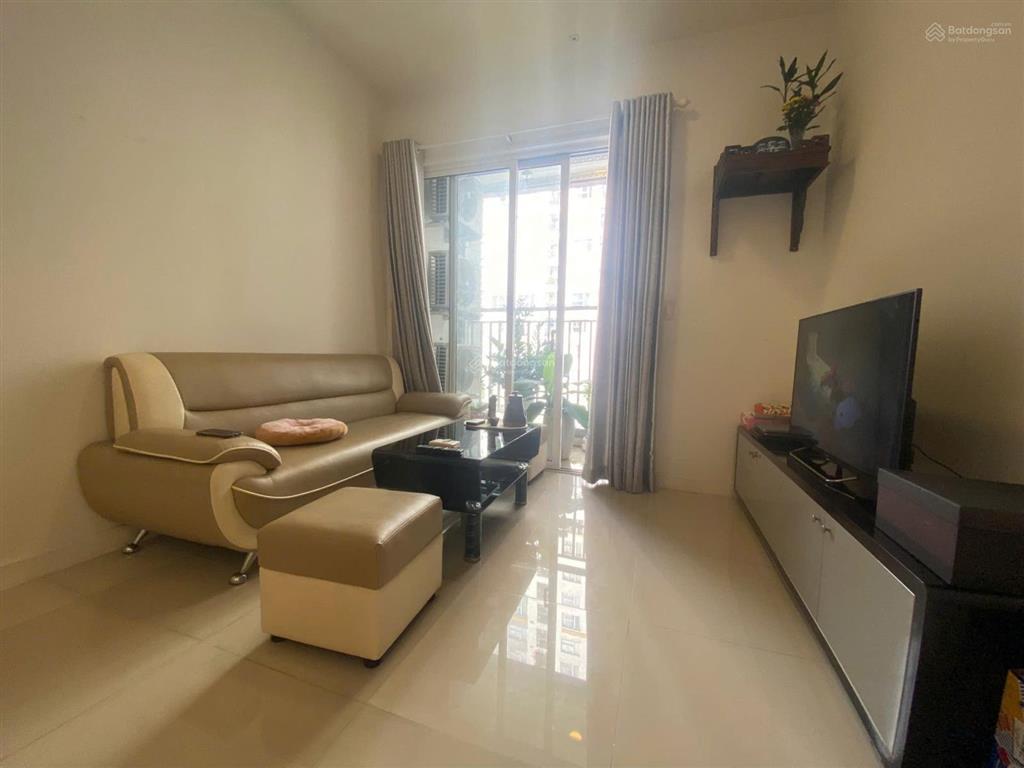 Thuê ngay galaxy 9 2pn 60m2 chỉ 13.5tr ban công view thoáng bến vân đồn quận 4 sát q1  0775 924 ***