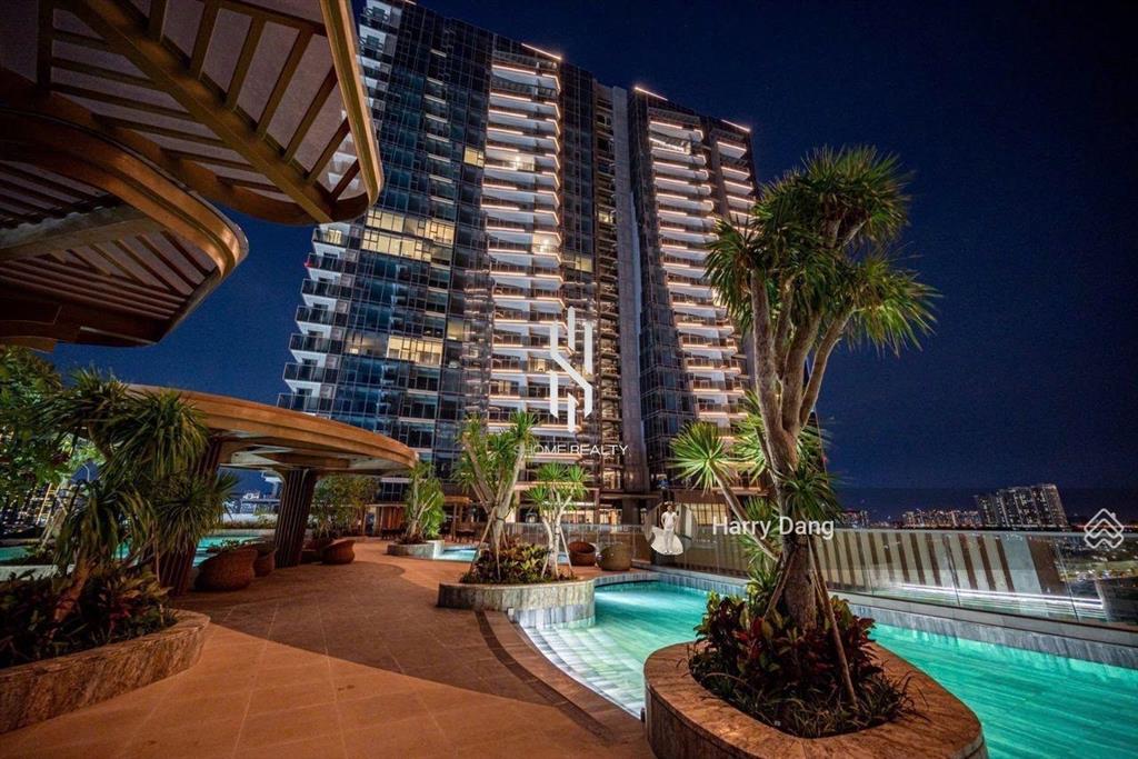 Thuê ngay the opera  metropole 2pn 77m2 ban công view sông cầu bason trực diện q1  0775 924 ***
