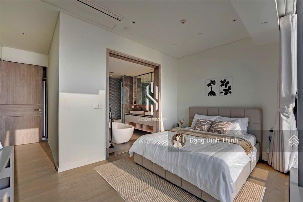 Thuê the opera metropole 3pn 138m2 căn góc view quận 1 thang máy riêng giá 130 triệu  0775 924 ***