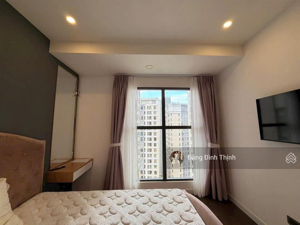 Cho thuê gấp saigon royal 2pn 60m² chỉ 20 triệu, khách sang hđ ngay  xem nhà dễ, căn đẹp hiếm