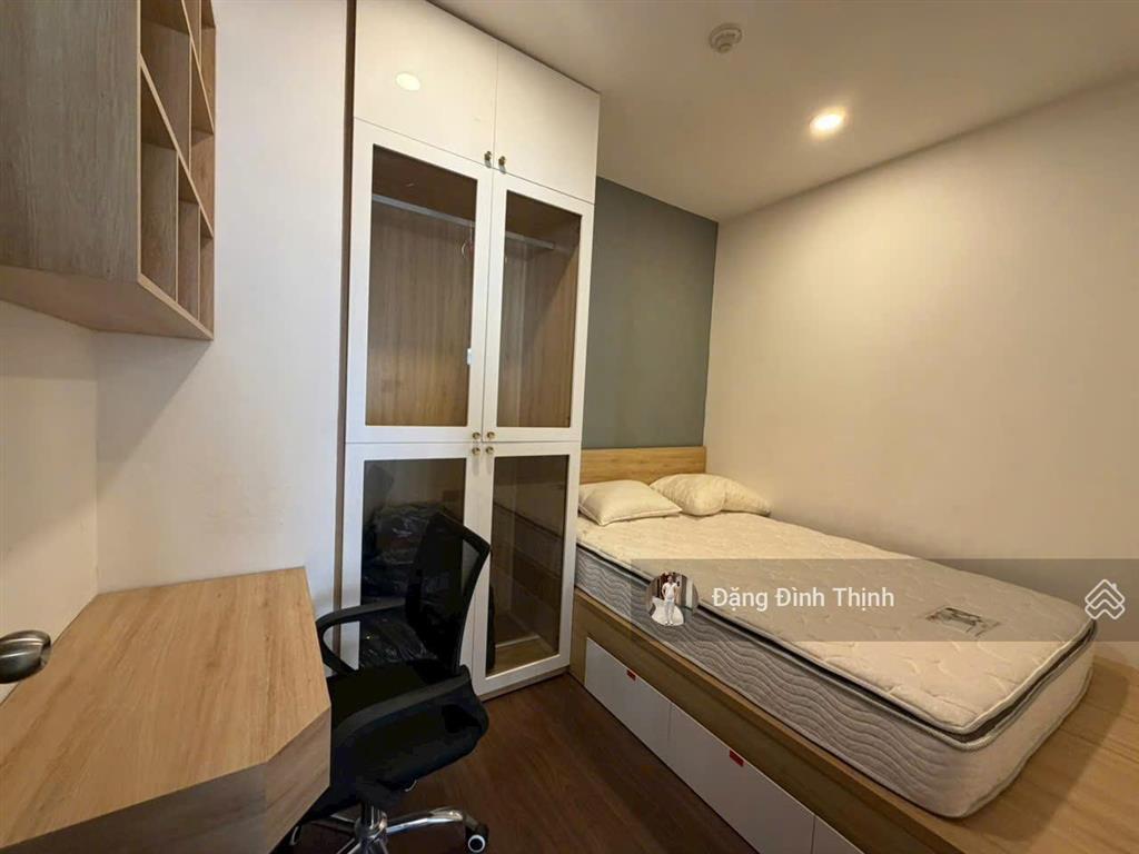 Cho thuê gấp saigon royal 2pn 60m² chỉ 20 triệu, khách sang hđ ngay  xem nhà dễ, căn đẹp hiếm