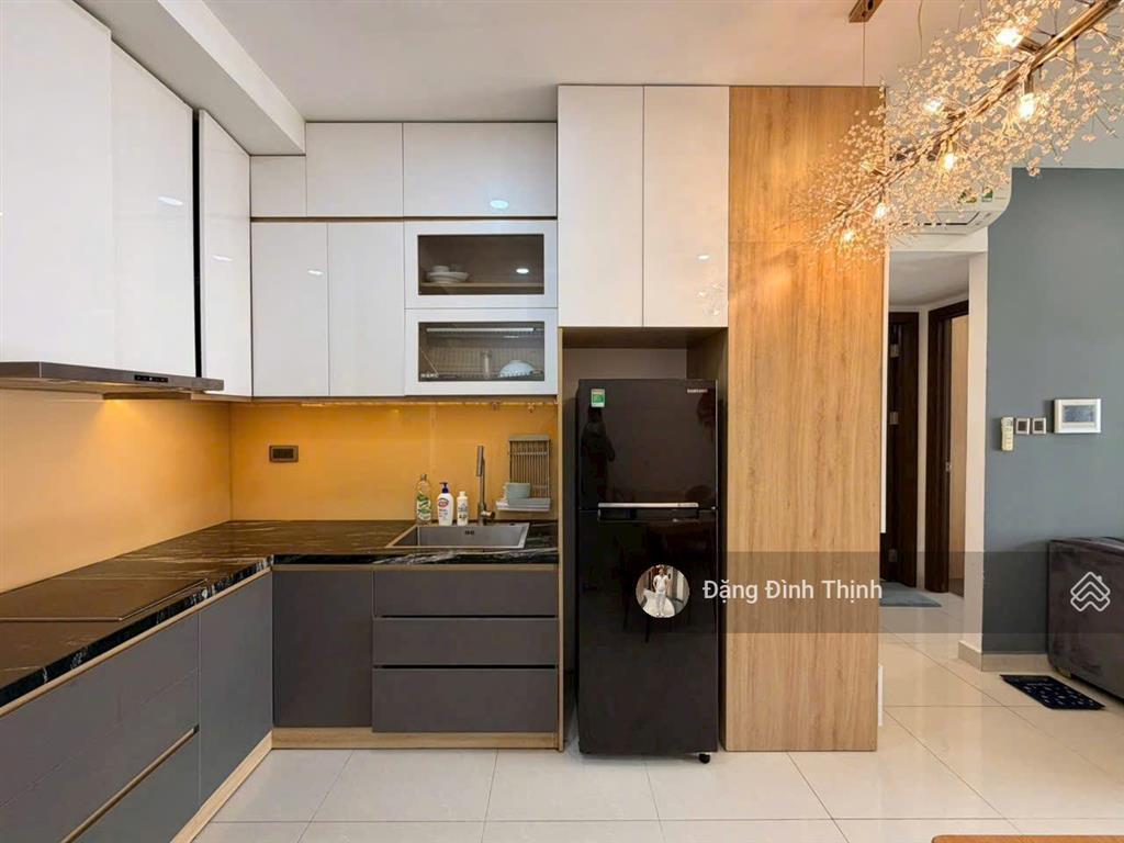 Cho thuê gấp saigon royal 2pn 60m² chỉ 20 triệu, khách sang hđ ngay  xem nhà dễ, căn đẹp hiếm