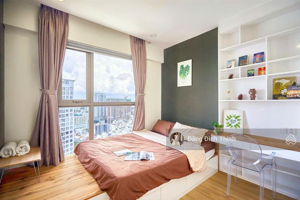 Thuê nhanh căn hộ 1pn millennium bến vân đồn 55m² full nội thất mới, ban công view sông chỉ 18tr/th