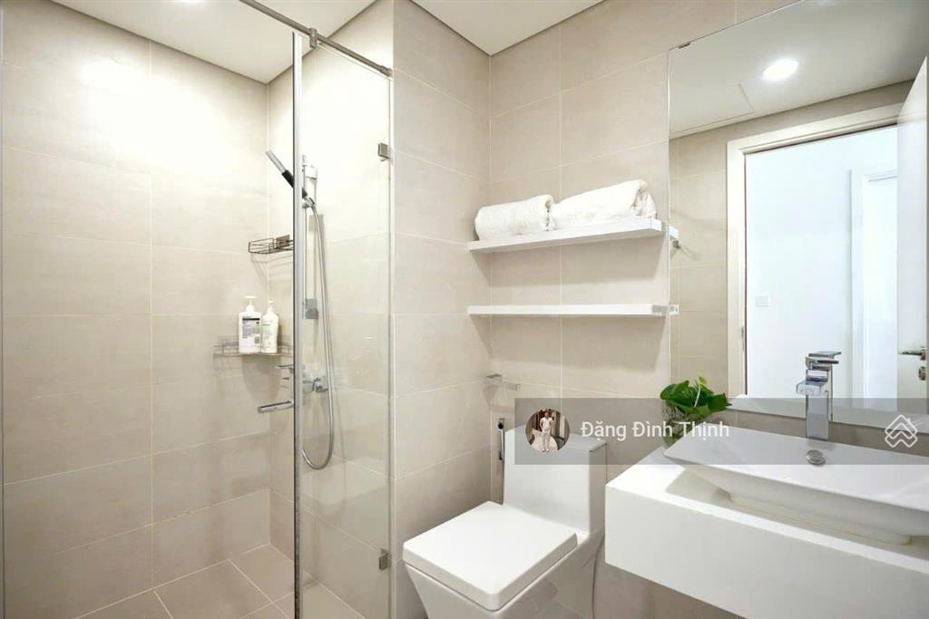 Thuê nhanh căn hộ 1pn millennium bến vân đồn 55m² full nội thất mới, ban công view sông chỉ 18tr/th