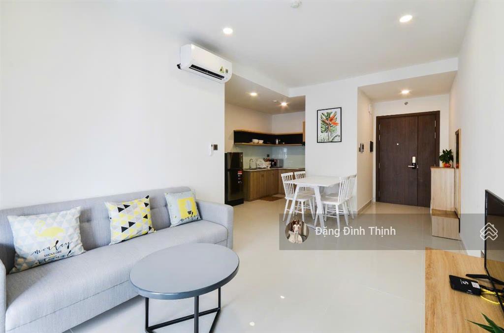 Chốt! cho thuê gấp saigon royal 2pn2wc 83m2 chỉ 24 triệu, căn đẹp mới  xem nhà ngay  0775 924 ***