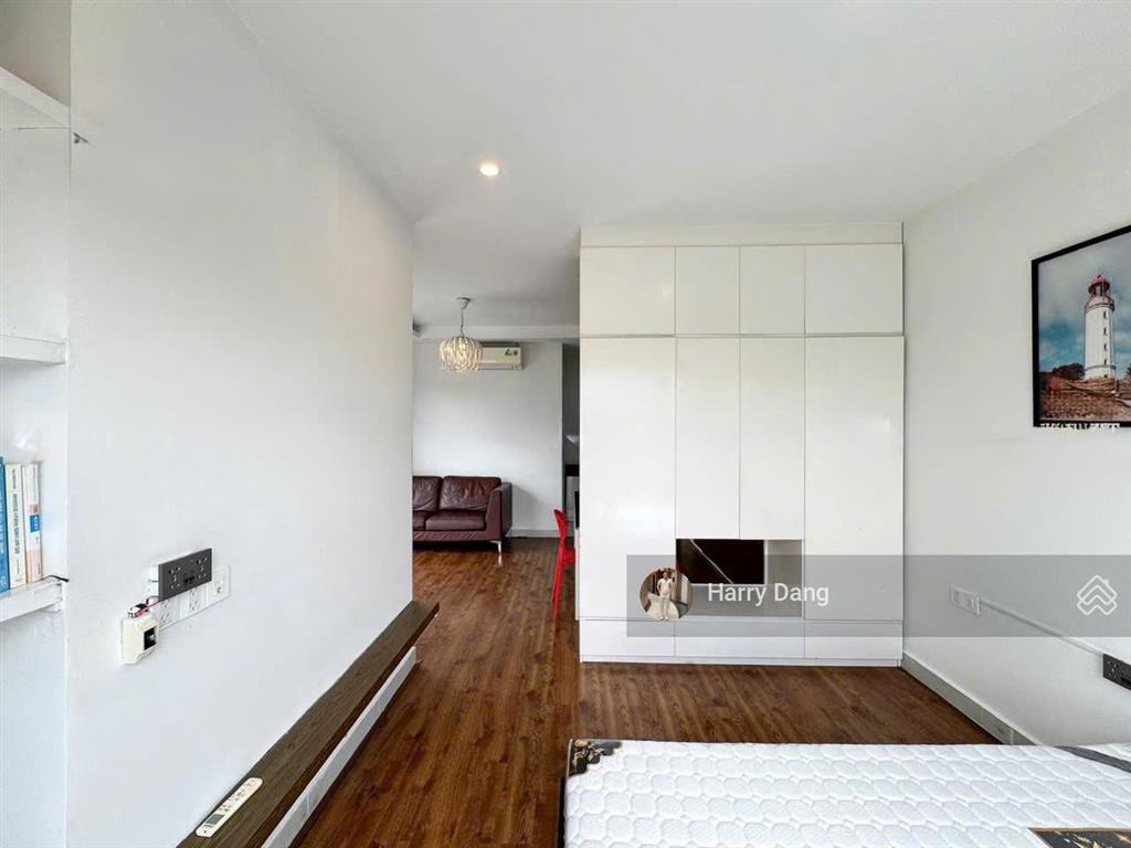Nổi bật! thuê millennium 35m2 mới giá 14tr ban công view sông  bến vân đồn quận 4  0775 924 ***