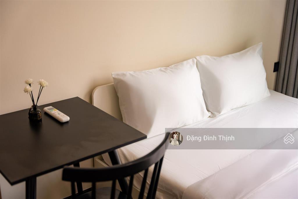 Cho thuê de la sol quận 4 2pn 74m² view sông full nội thất chỉ 22 triệu  ngay 0775 924 ***